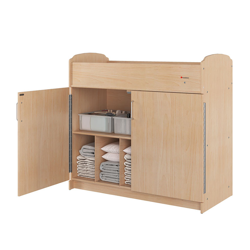 Daycare diaper deals changing table