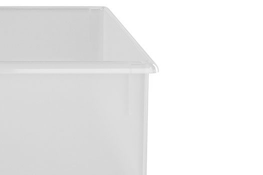 Storage tubs feature rounded edges
